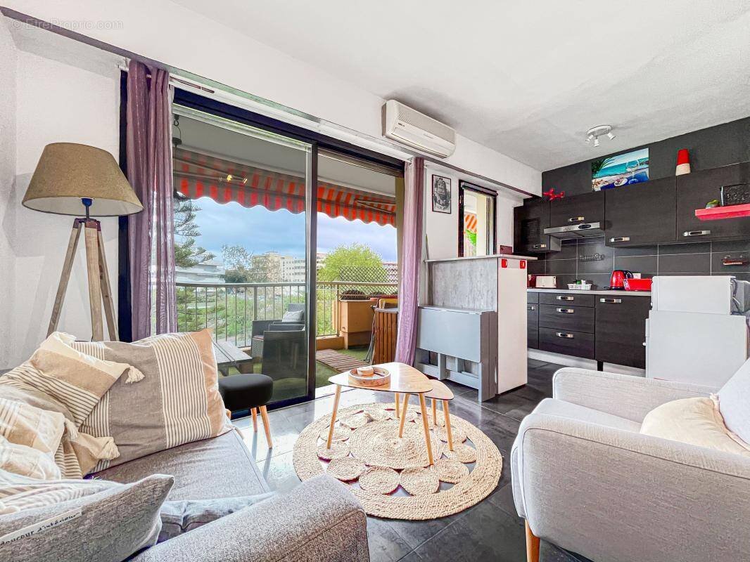 Appartement à CAGNES-SUR-MER