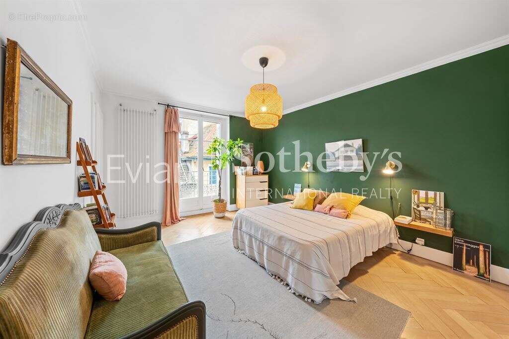 Appartement à EVIAN-LES-BAINS