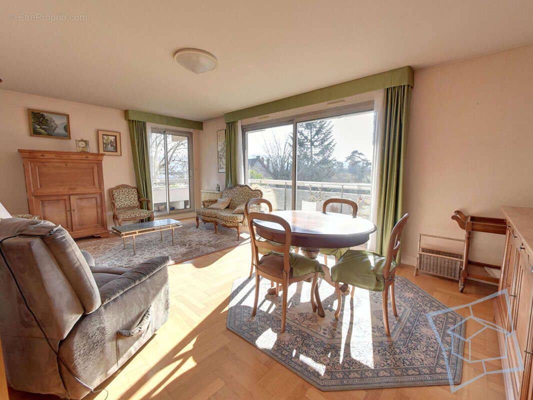Appartement à CHEVREUSE