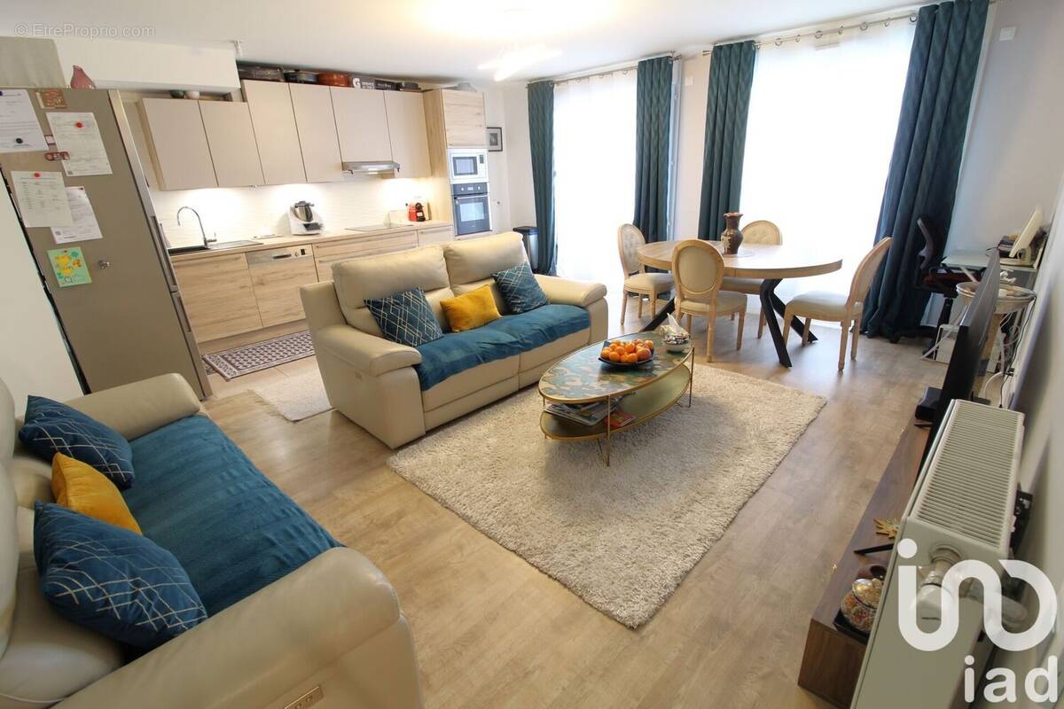 Photo 1 - Appartement à CHOISY-LE-ROI