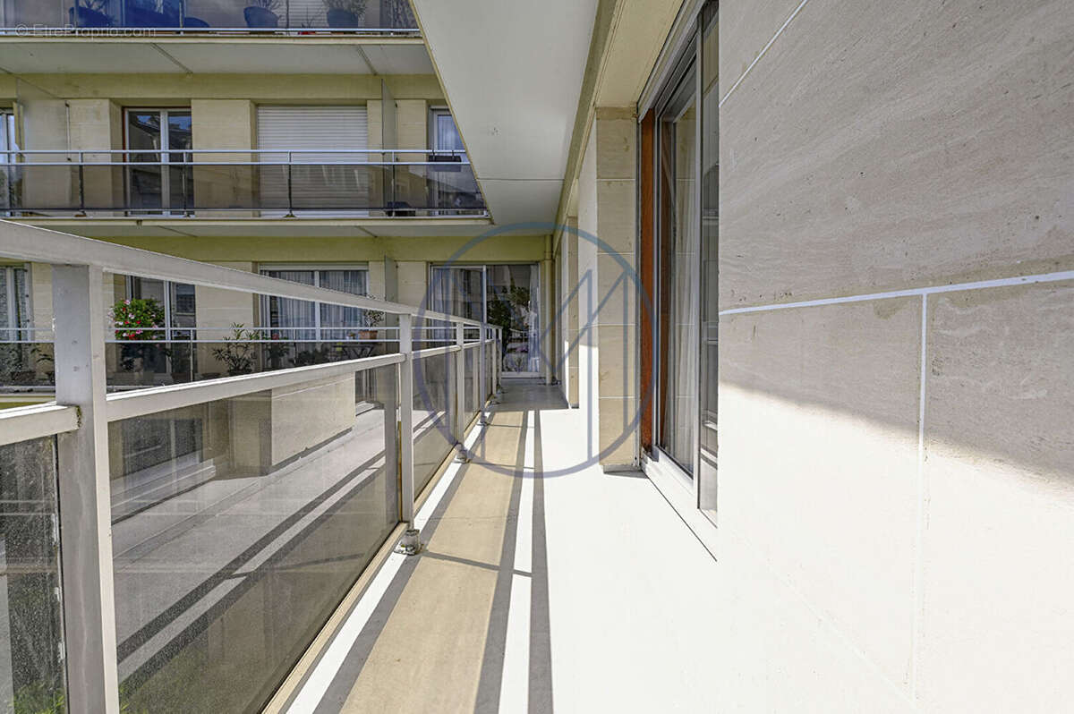 Appartement à VERSAILLES