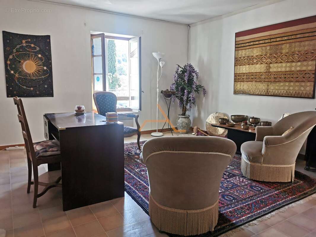 Appartement à DIEULEFIT