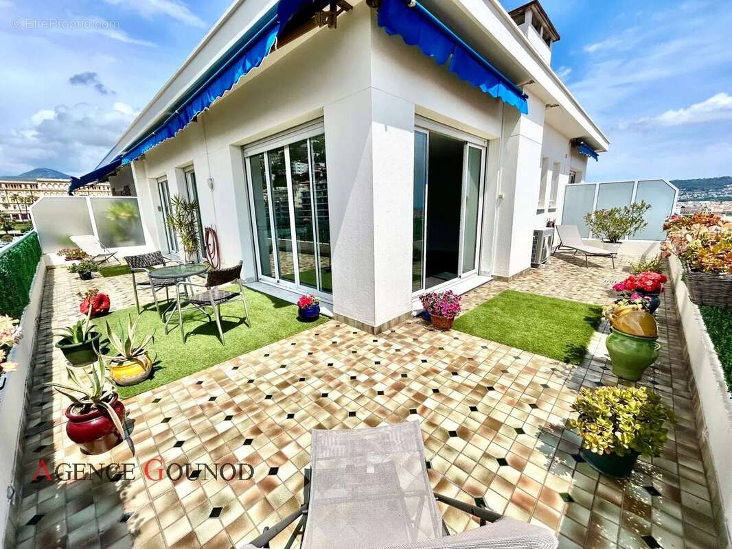 Appartement à NICE