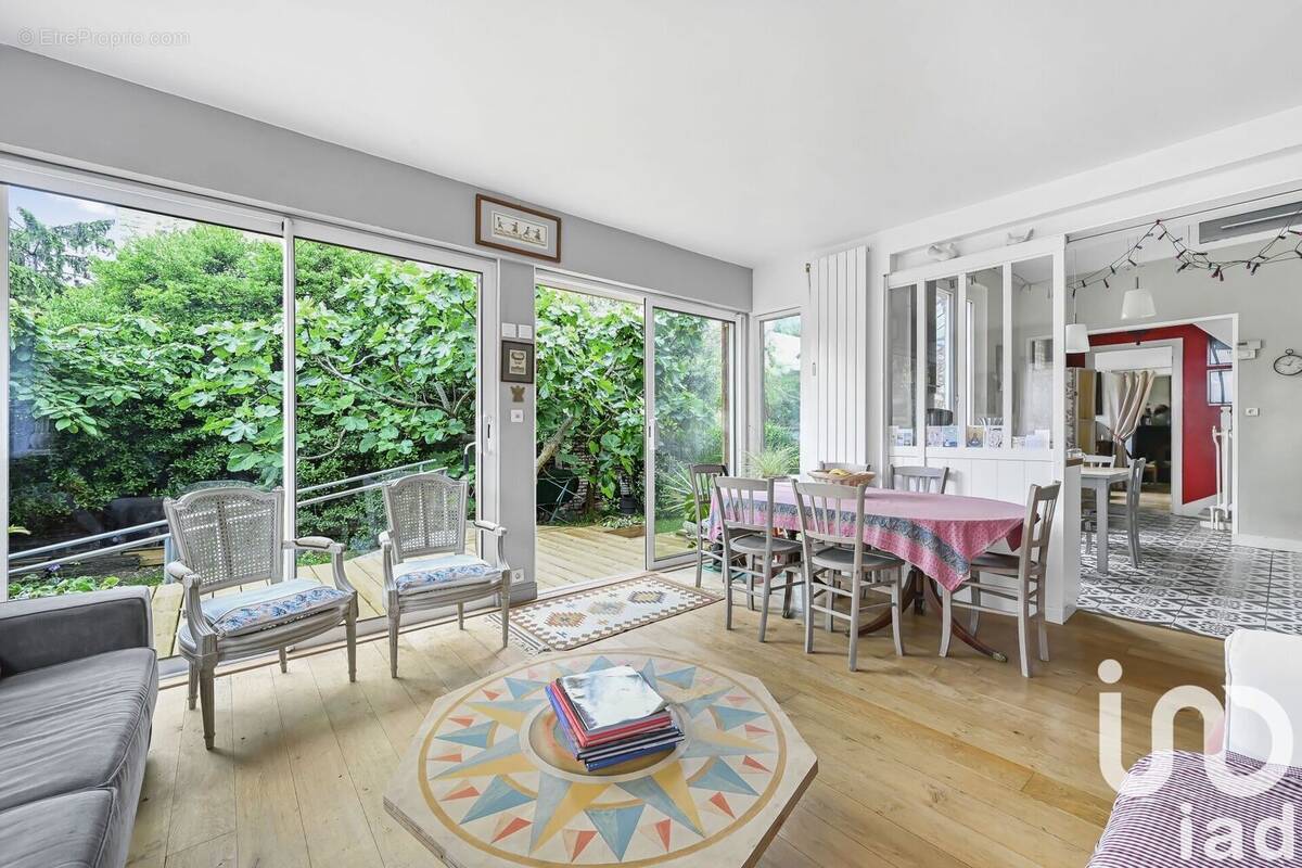 Photo 1 - Maison à COLOMBES