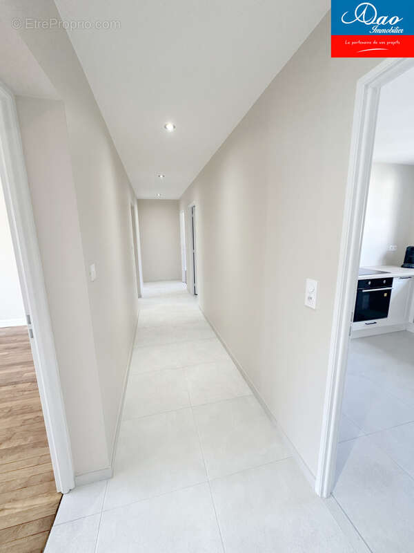 Appartement à LA CHAPELLE-SAINT-LUC