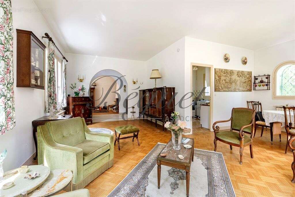 Maison à VAUCRESSON