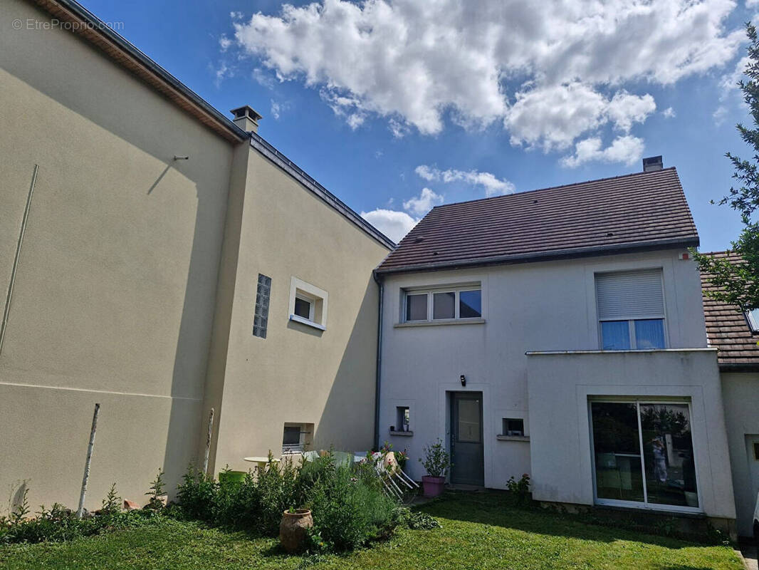 Maison à BOIS-D&#039;ARCY