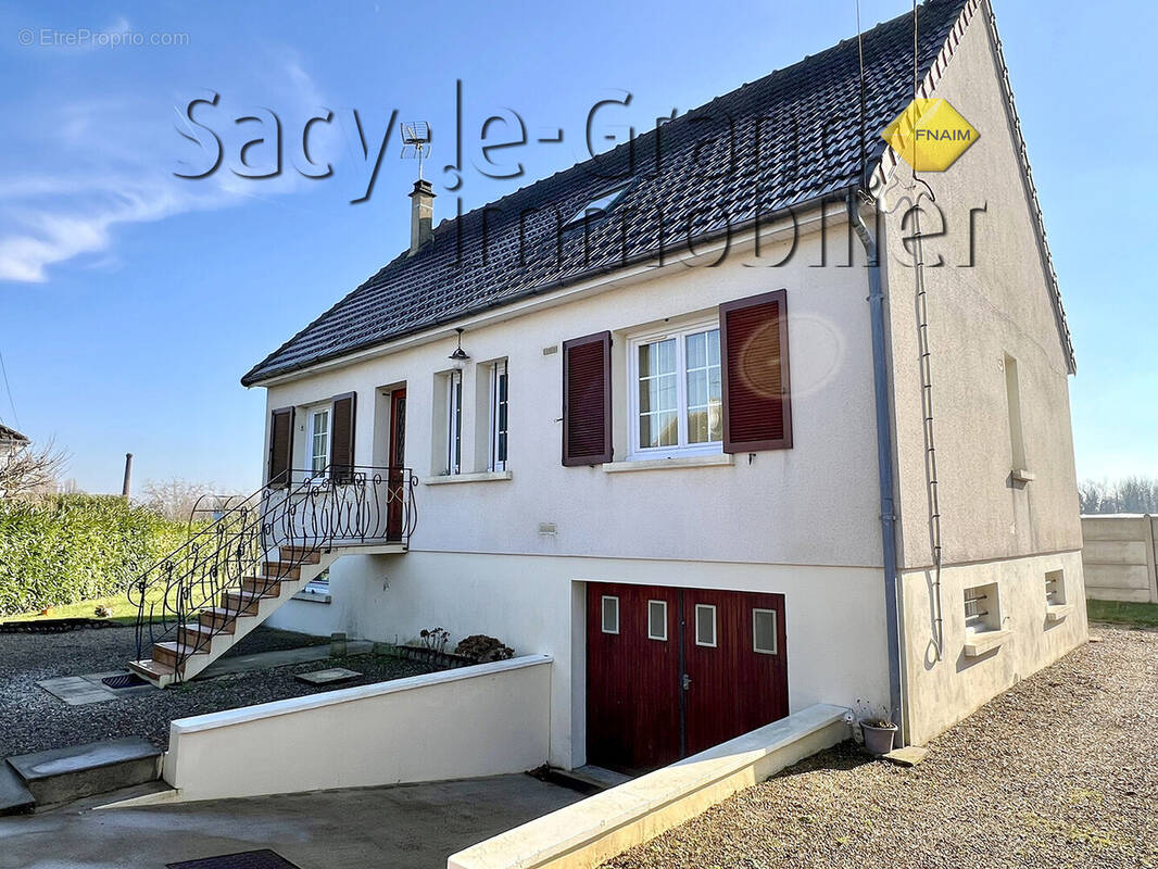 Maison à SACY-LE-GRAND
