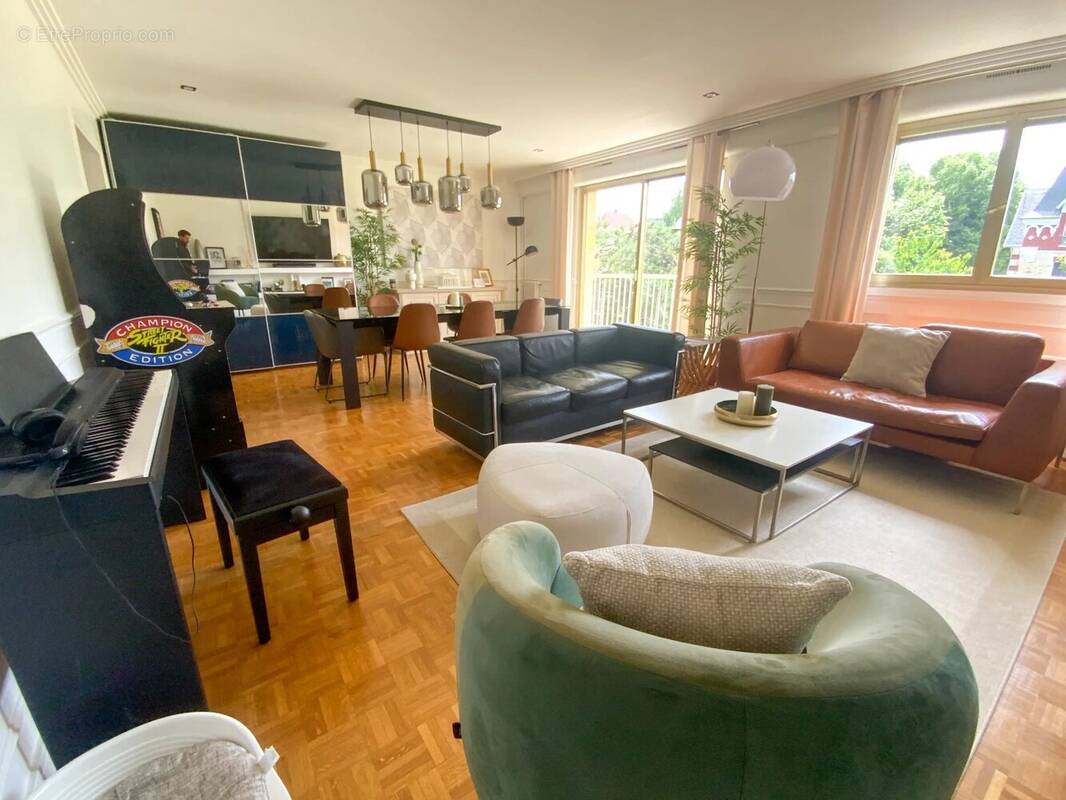 Appartement à LE RAINCY