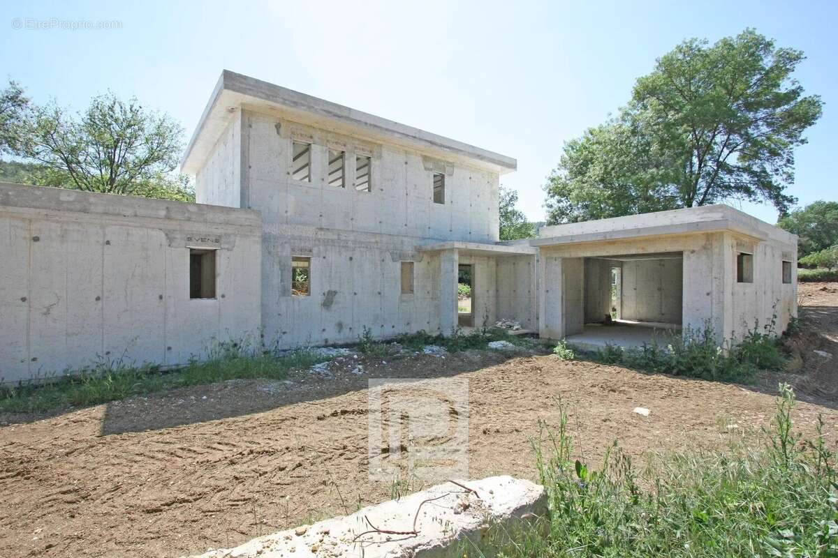 Maison à OPIO