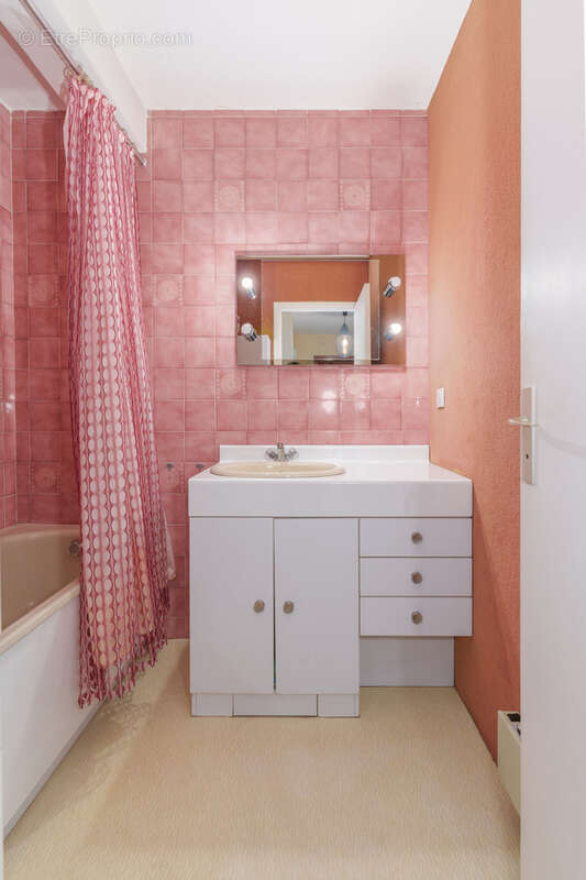 Appartement à MANDELIEU-LA-NAPOULE