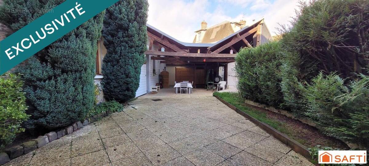 Photo 1 - Maison à SAINT-QUENTIN