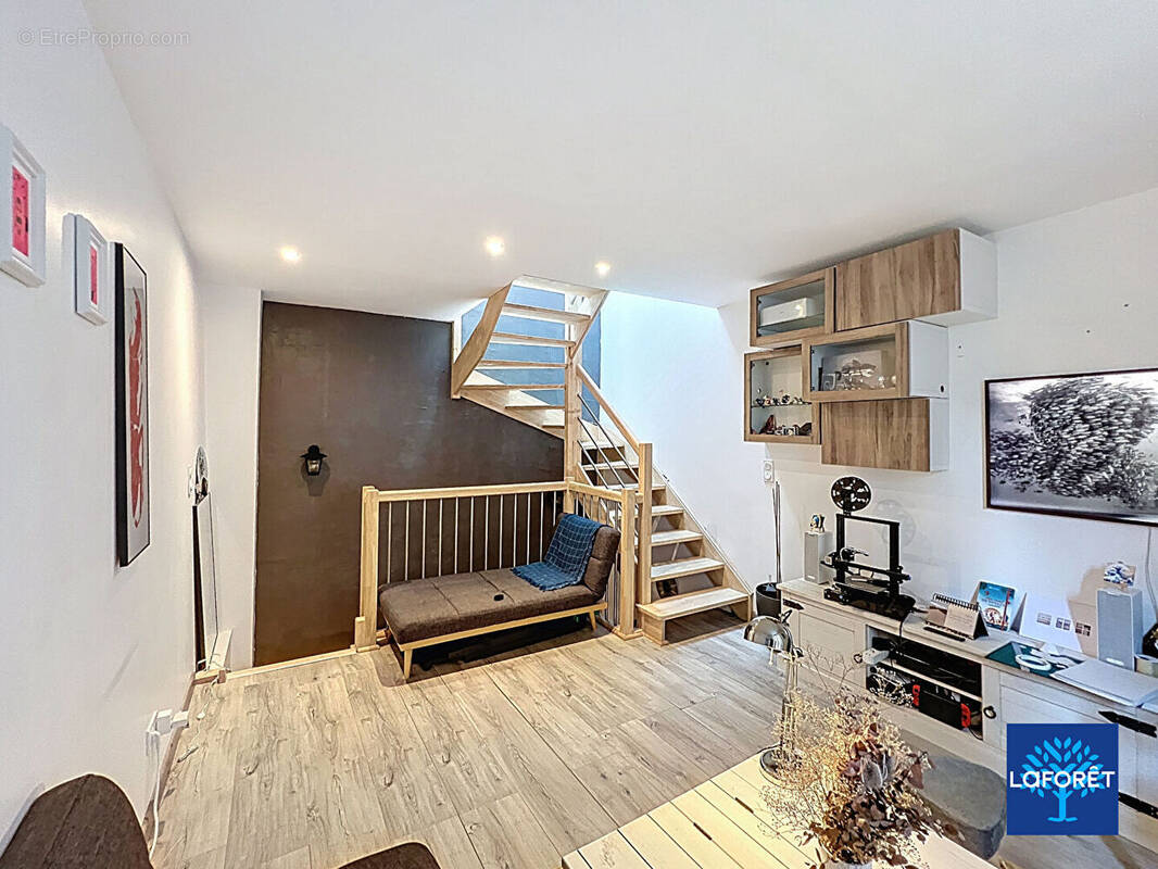 Maison à OULLINS