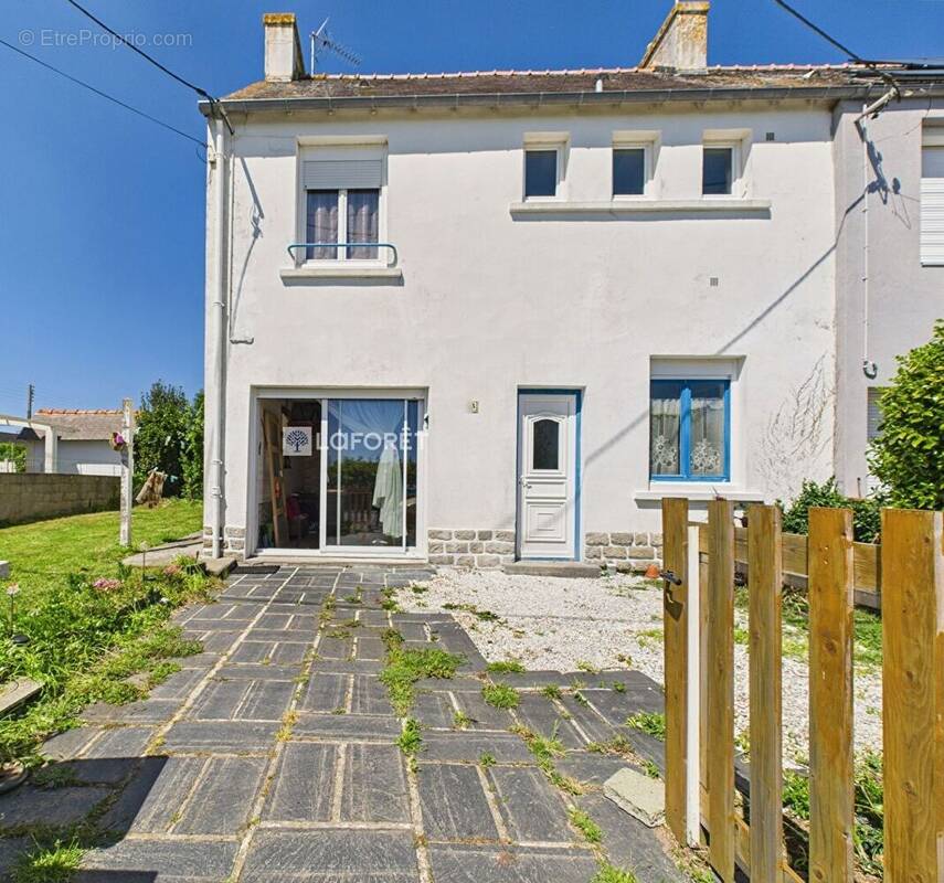Maison à PLOMEUR