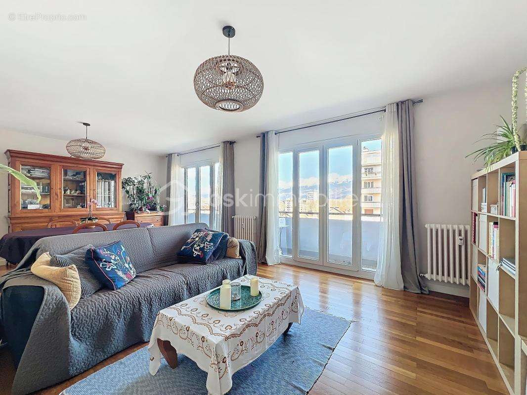 Appartement à GRENOBLE