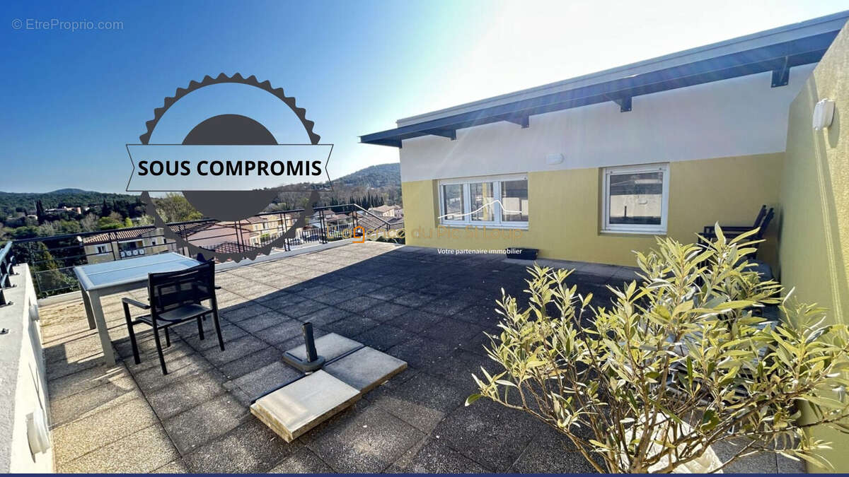 Appartement à SAINT-MATHIEU-DE-TREVIERS