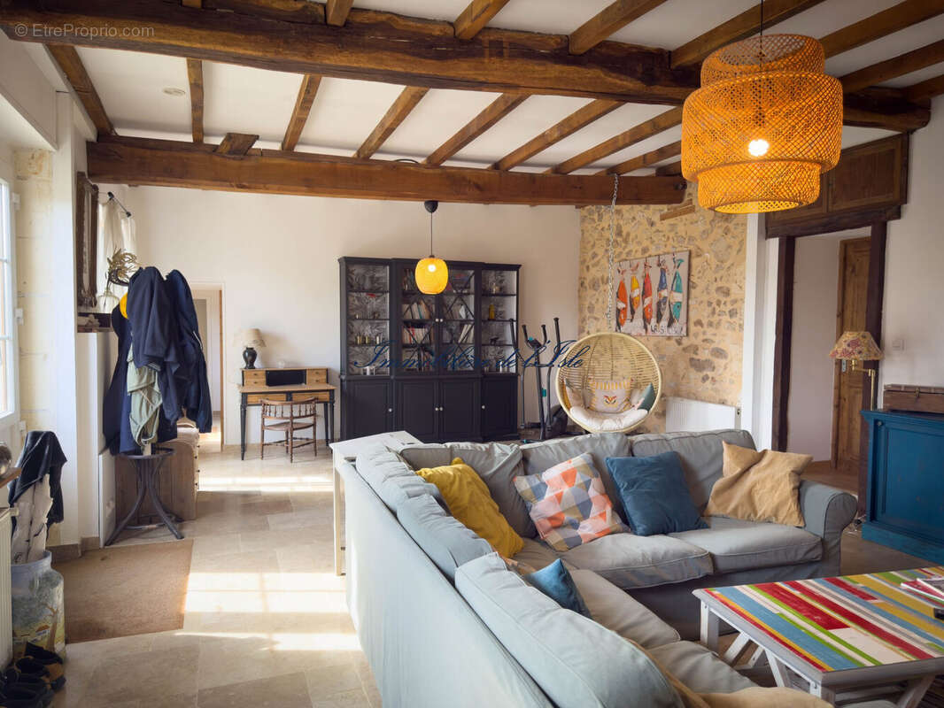 Maison à ISSAC