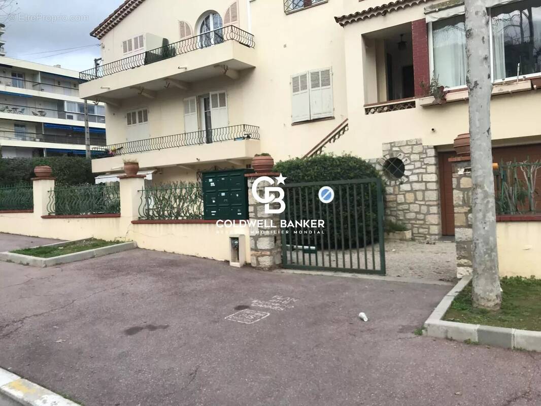 Appartement à CANNES