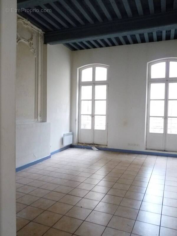 Appartement à BEAUCAIRE