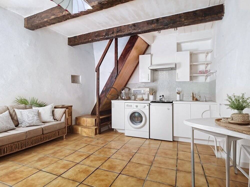 Maison à SAINT-CHINIAN