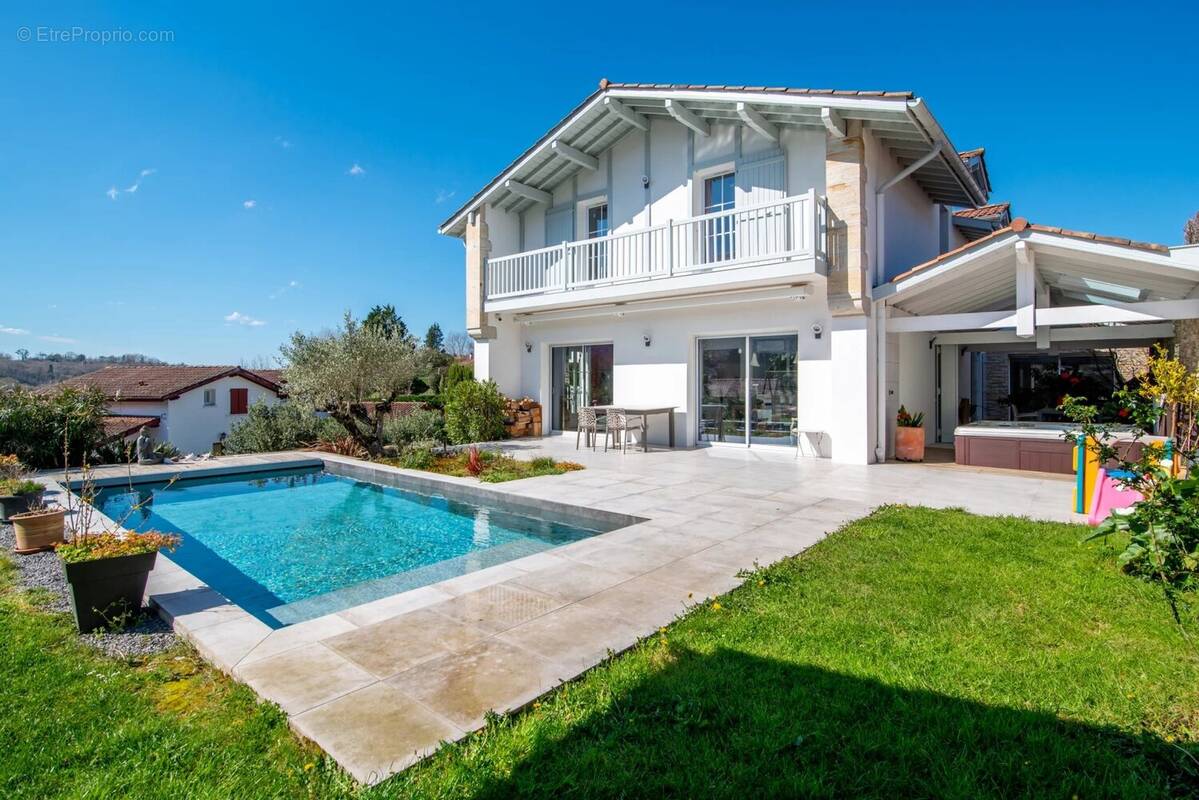Maison à ASCAIN