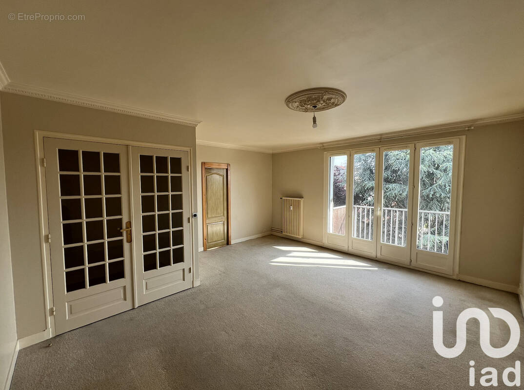 Photo 1 - Appartement à LIVRY-GARGAN