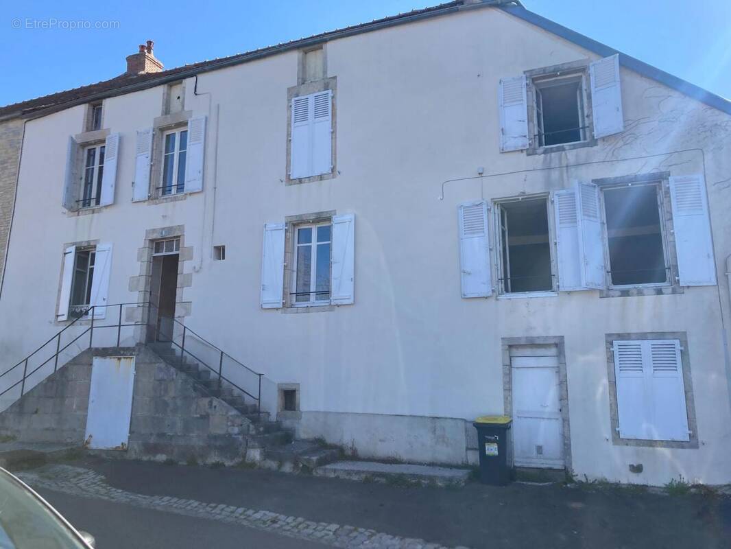 Photo 1 - Maison à CHATILLON-SUR-SEINE