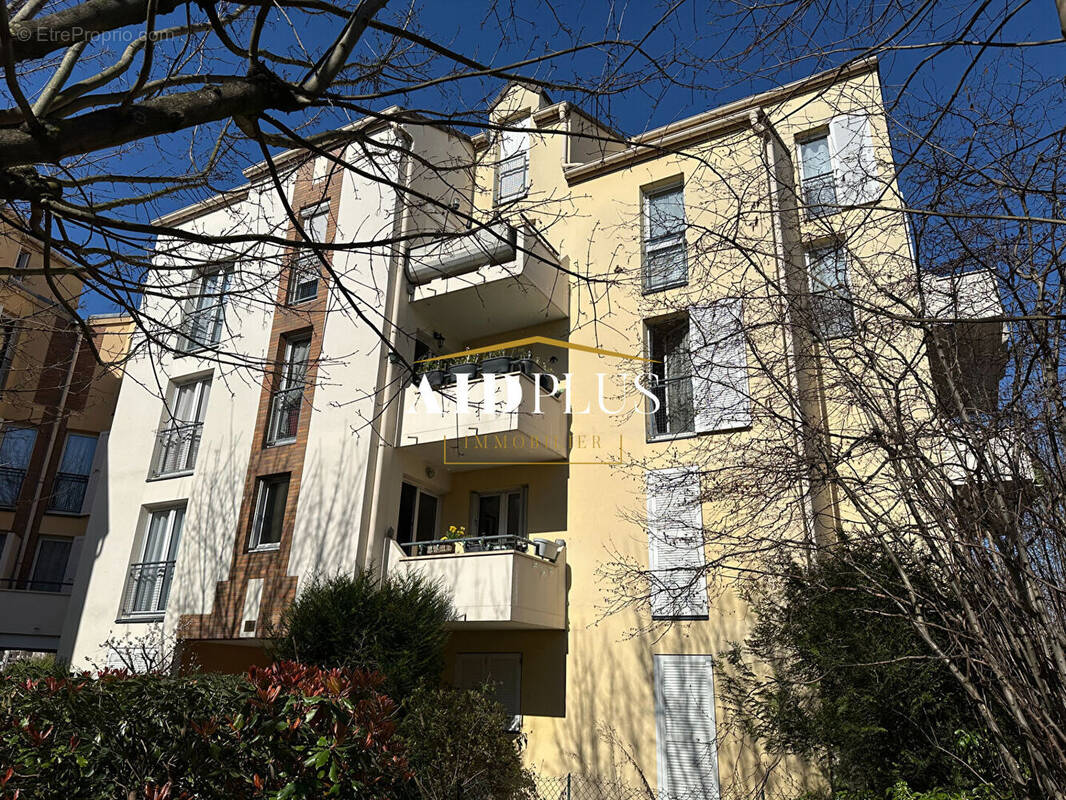 Appartement à ERMONT