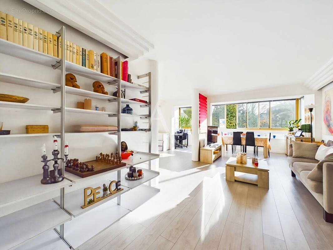 Appartement à SAINT-MAUR-DES-FOSSES