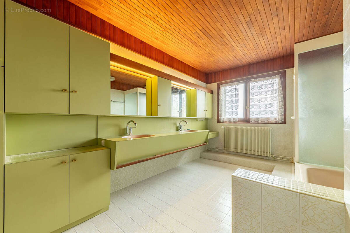 Maison à LA MURETTE