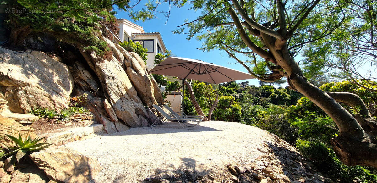 Maison à HYERES