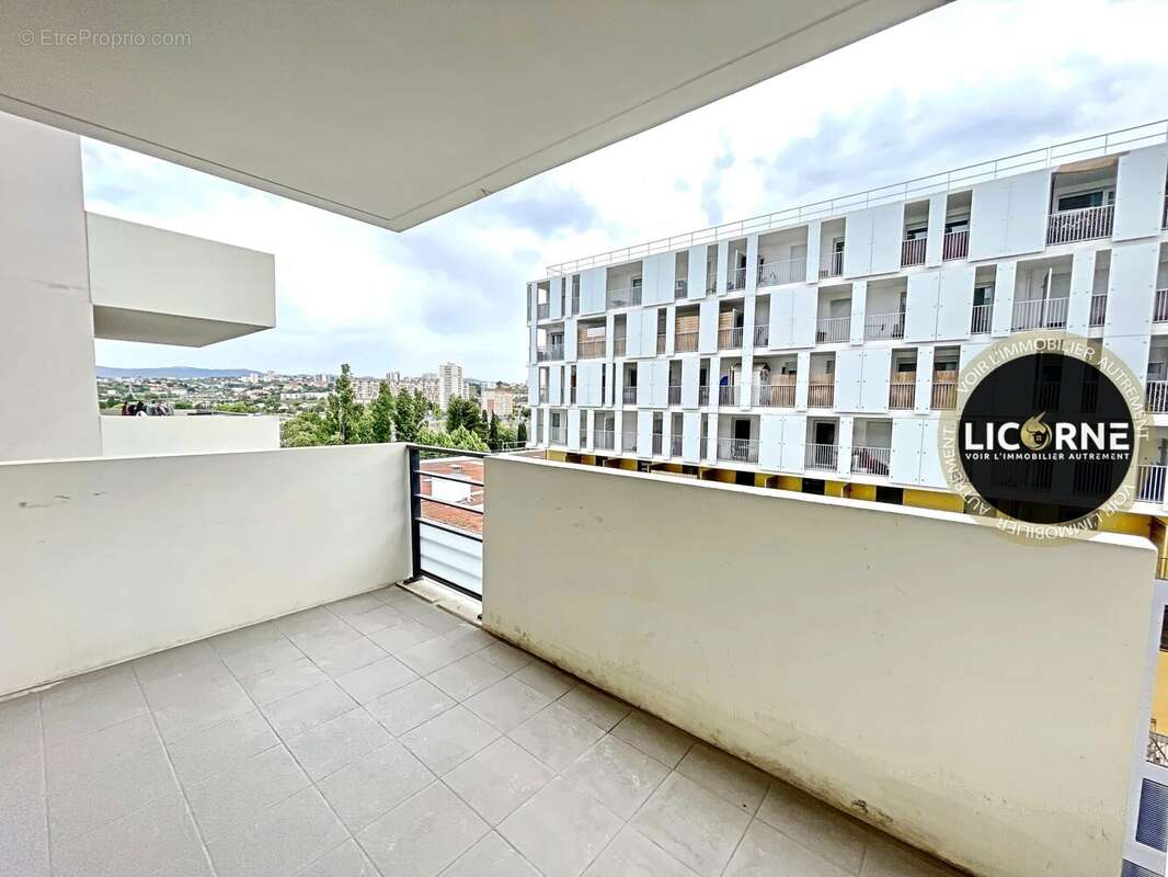 Appartement à MARSEILLE-10E