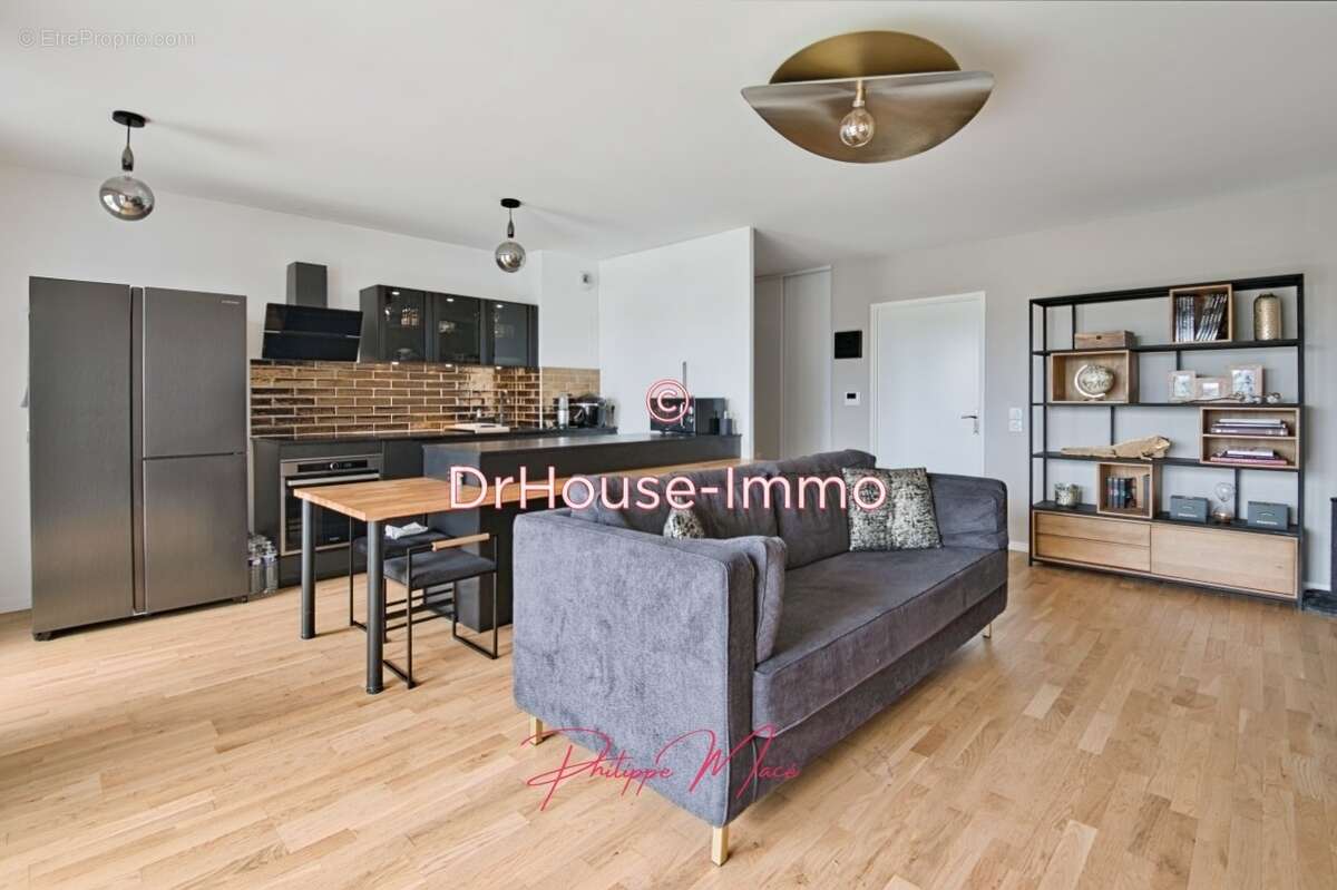 Appartement à CLAYE-SOUILLY