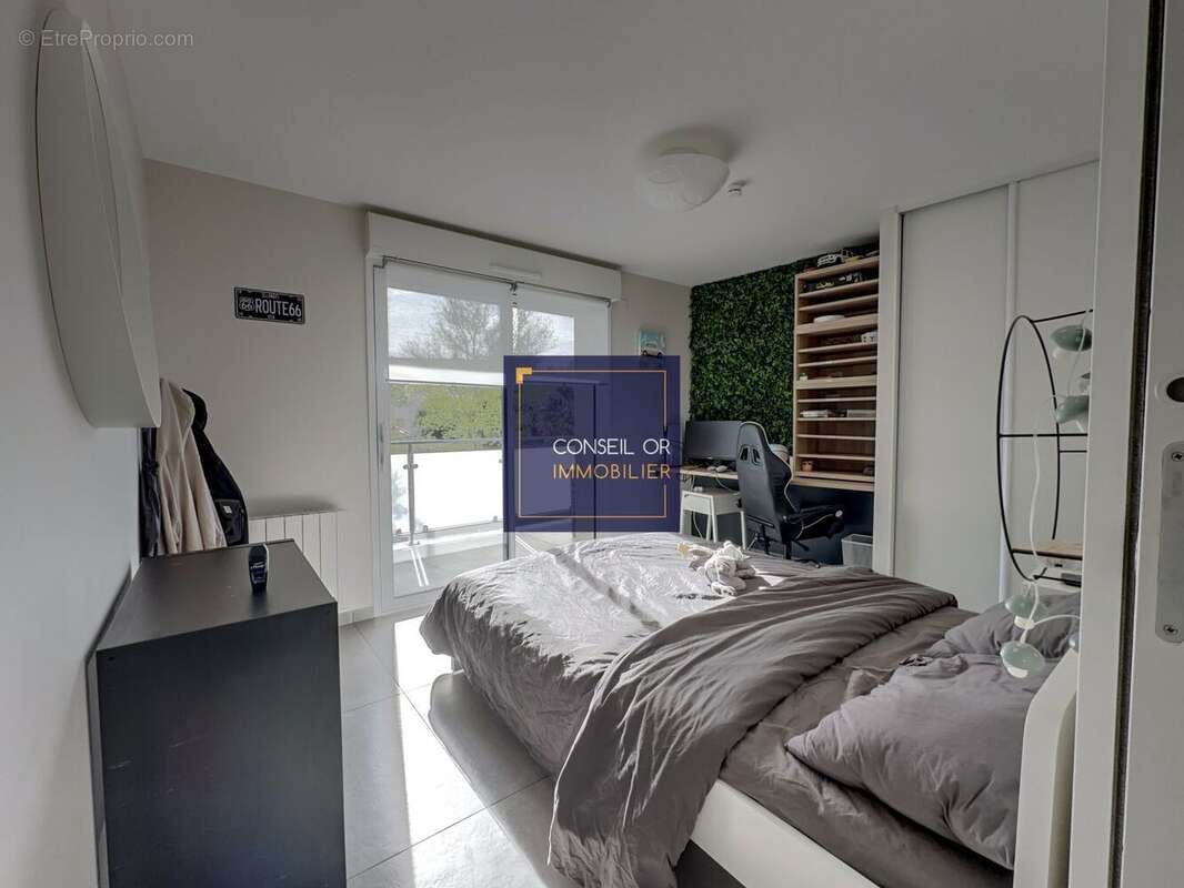 Appartement à SAINT-GENIS-LAVAL