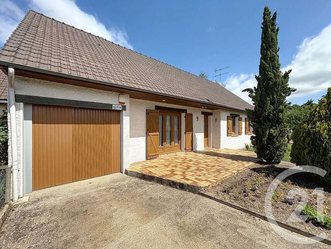 Maison à MENESTREAU-EN-VILLETTE