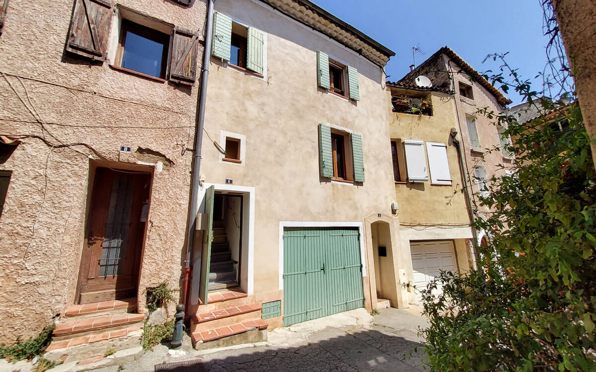 Maison à CUERS