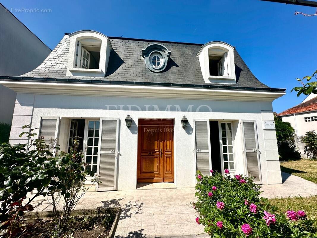 Maison à ORMESSON-SUR-MARNE