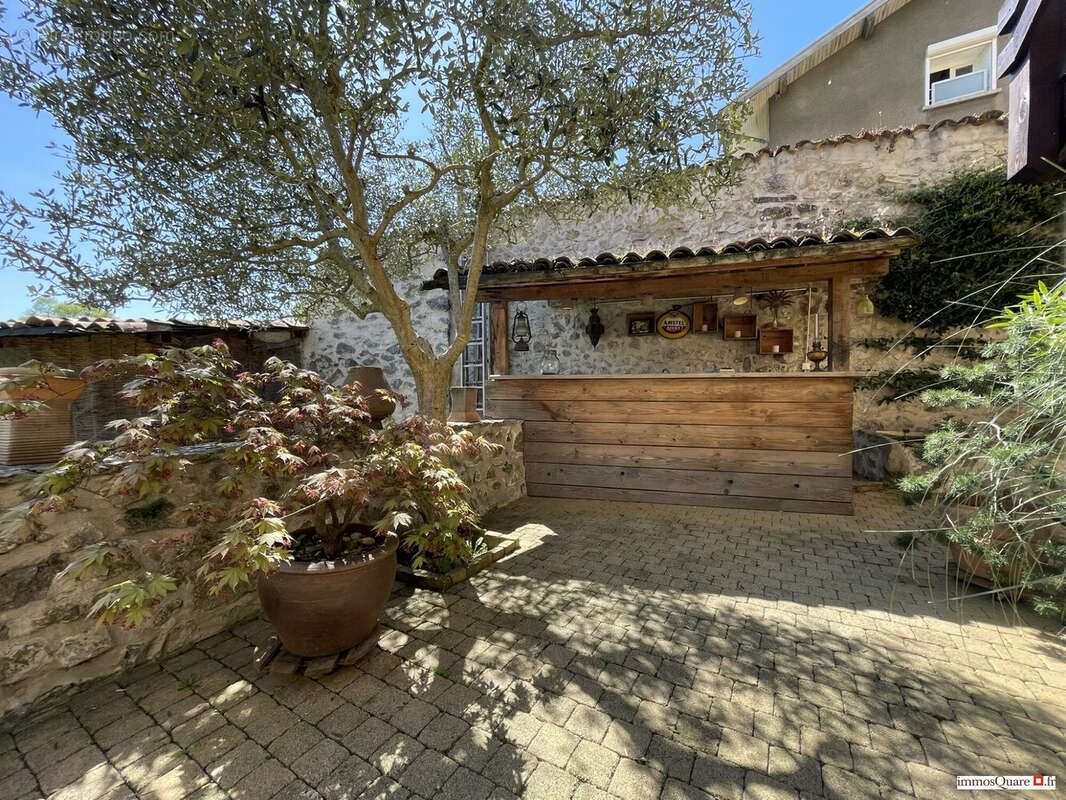 Maison à LA TRONCHE