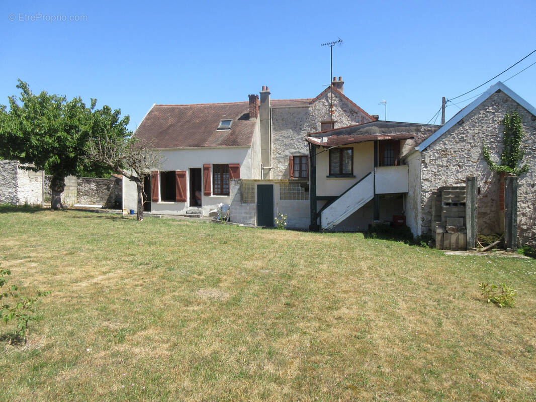 Maison à JOUY-SUR-MORIN