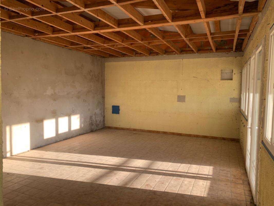 Appartement à CHARLIEU