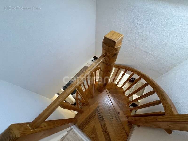 Maison à CERESTE