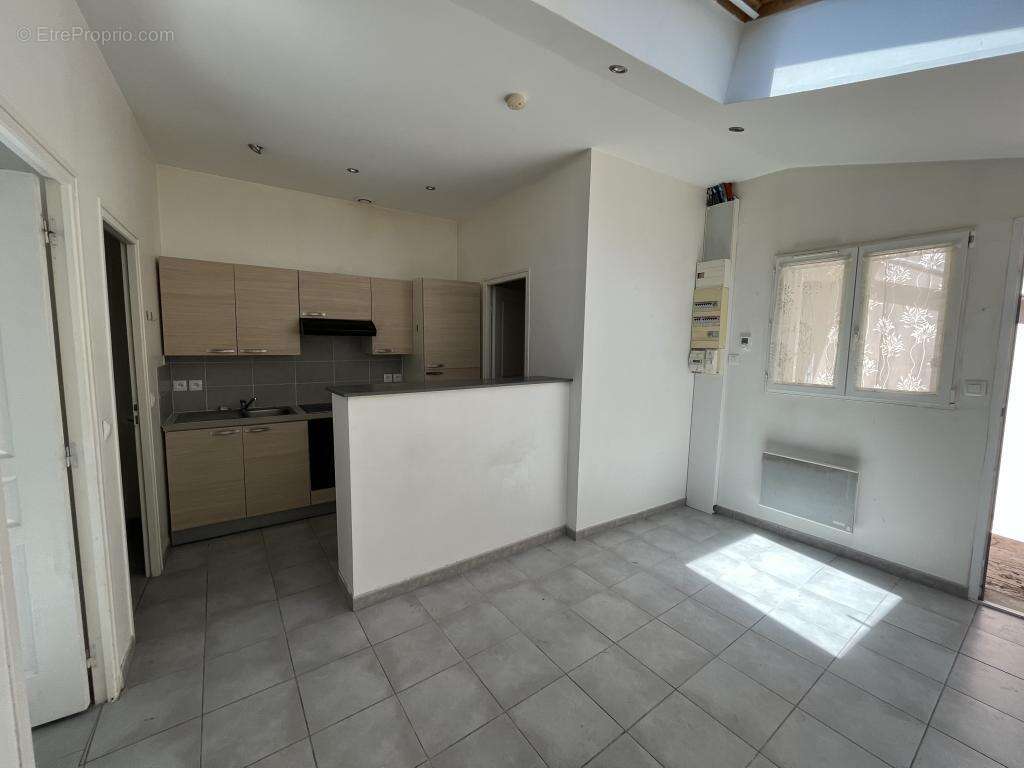 Appartement à ANGERVILLE