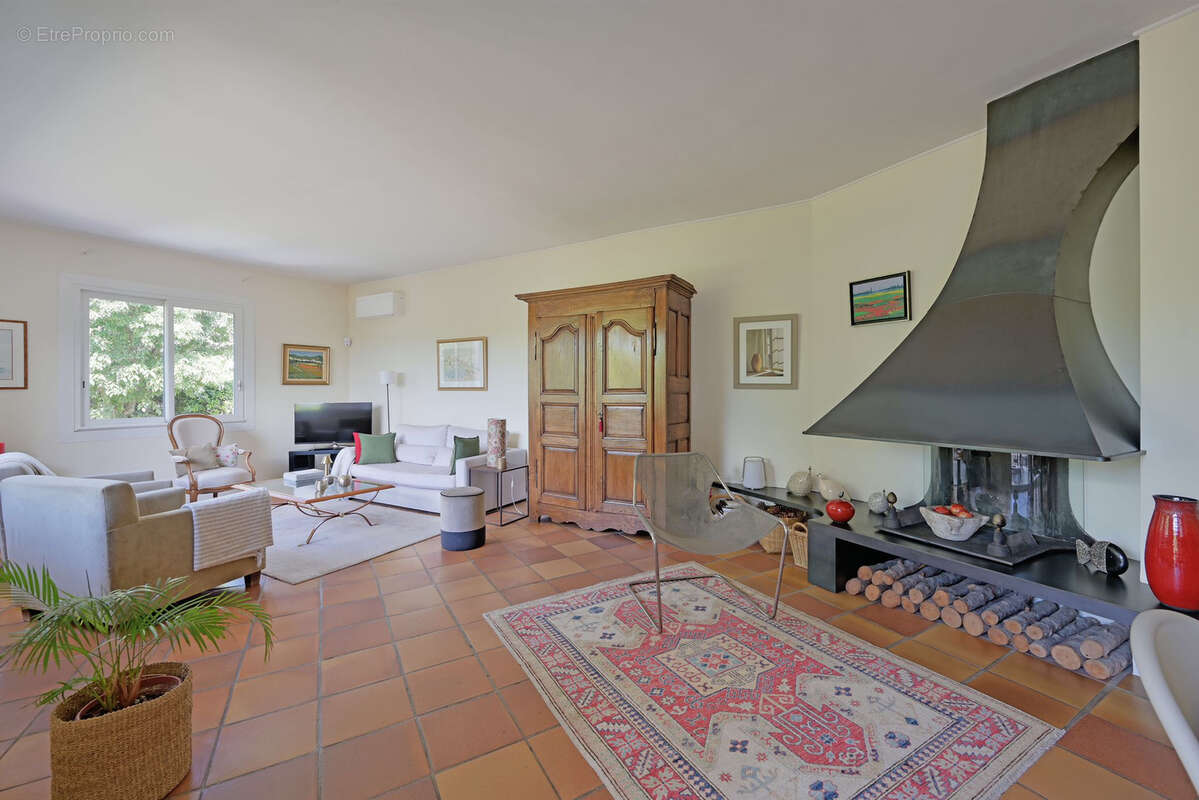 Maison à NIMES
