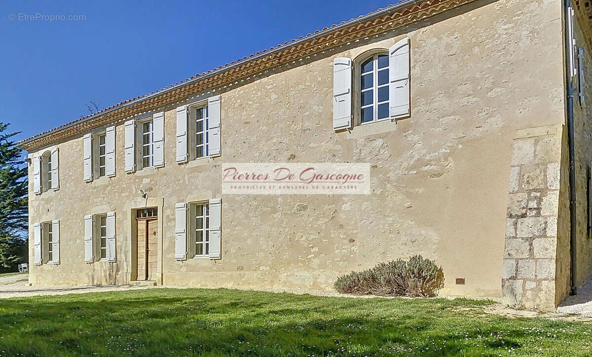ref269700025178bf3c - Maison à AUCH