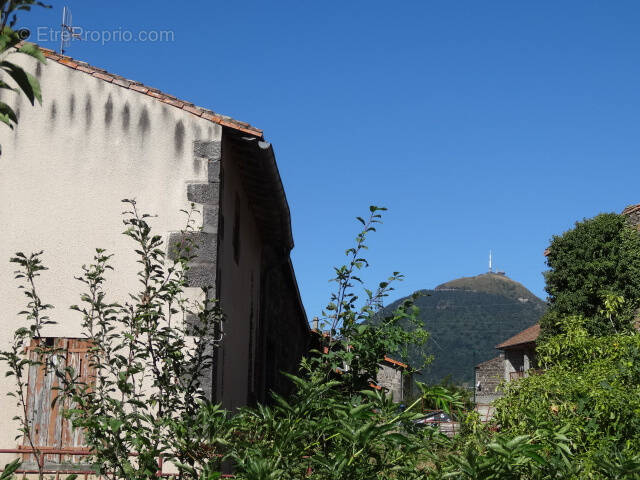 Maison à ORCINES