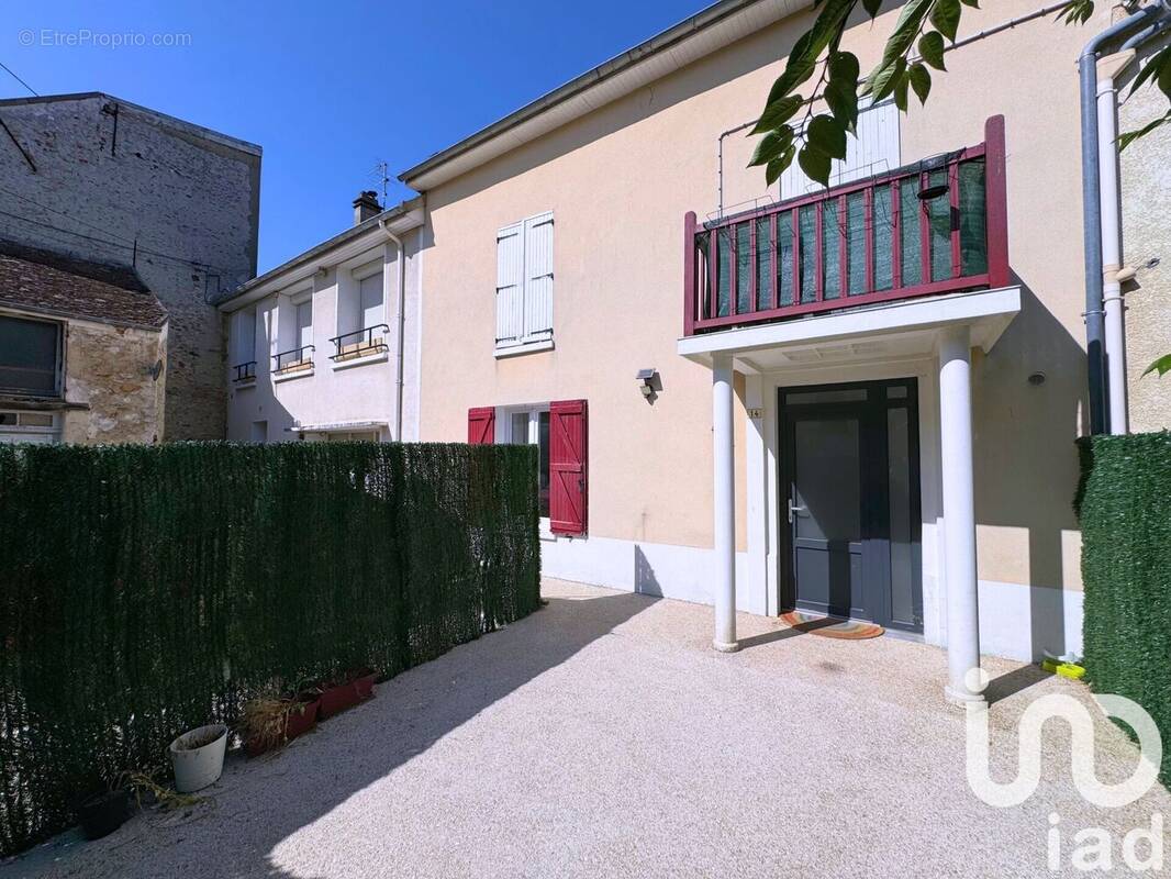 Photo 1 - Maison à MANDRES-LES-ROSES