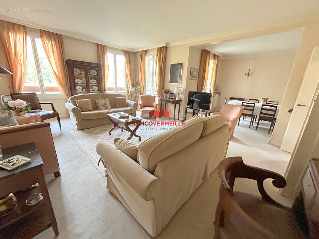 Appartement à LOUVECIENNES