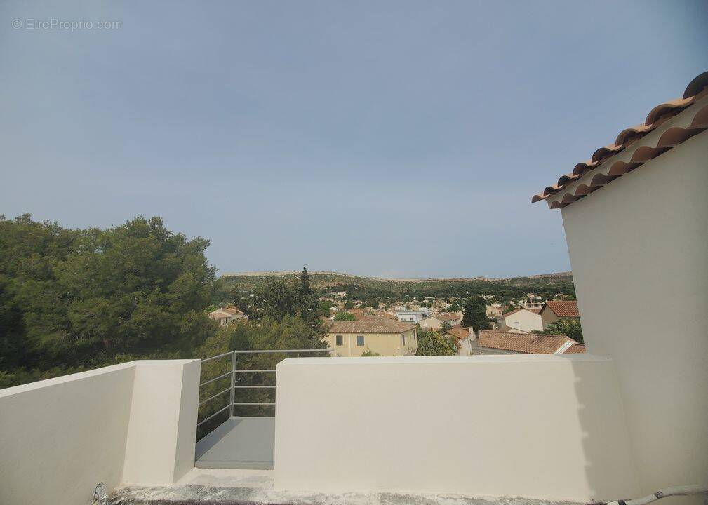 Appartement à ROGNAC