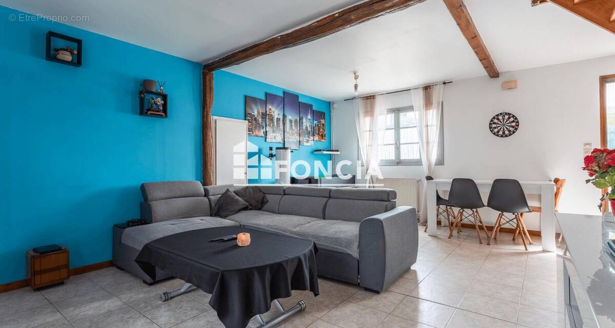 Maison à MORANGIS