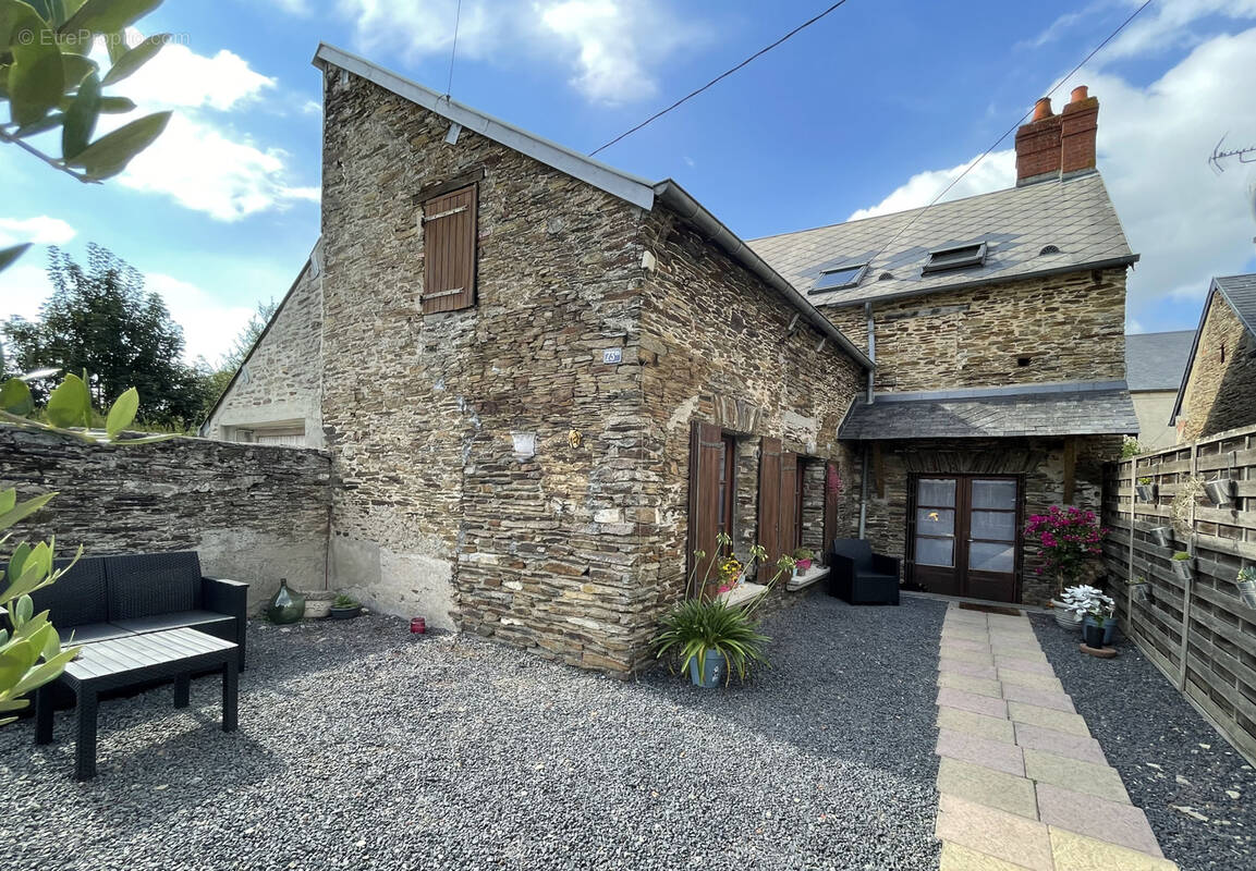 Maison à BALLEROY